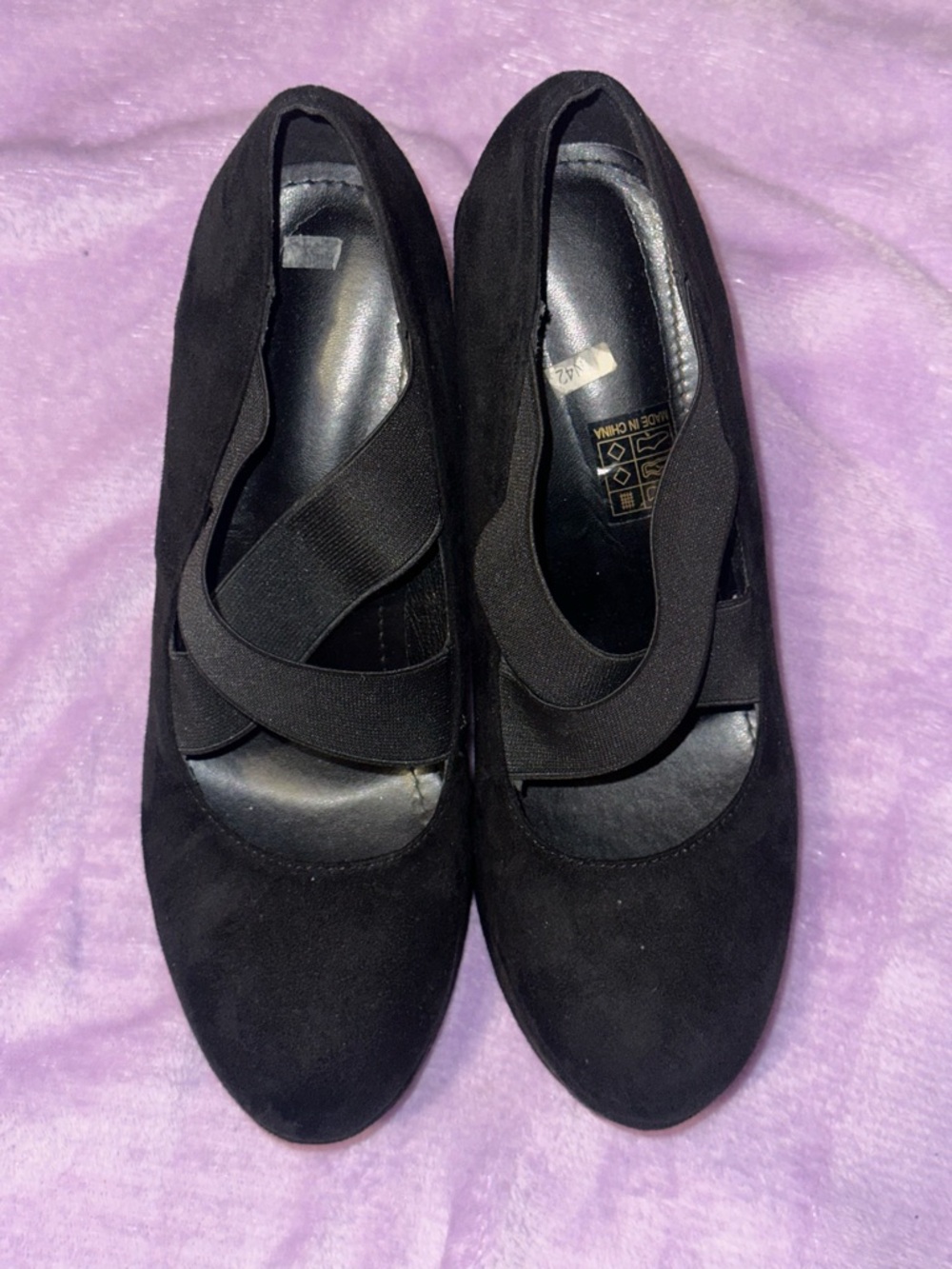 SHEIN Black Elastic Strap Women’s Flats